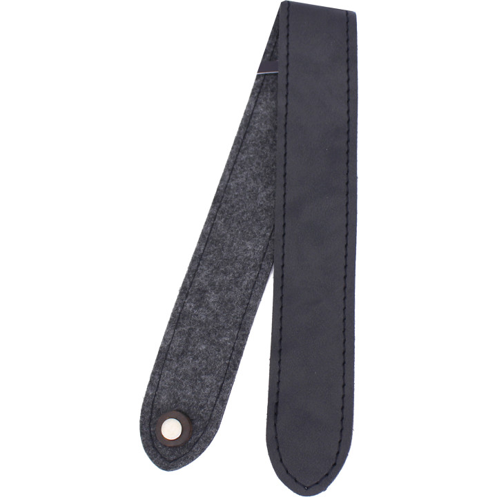 Belt magnetic curtain tie-back in faux leather