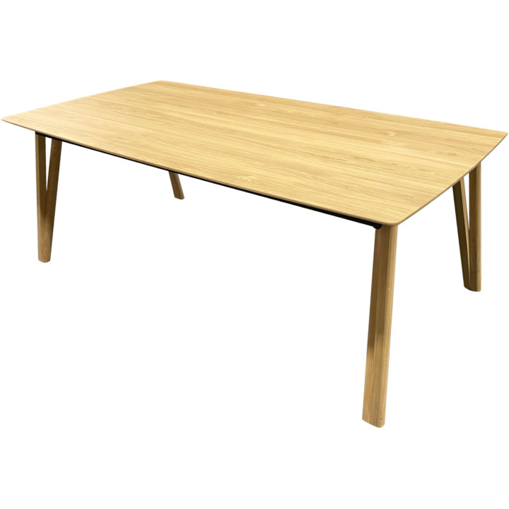 Rennes V-leg table with integrated extension