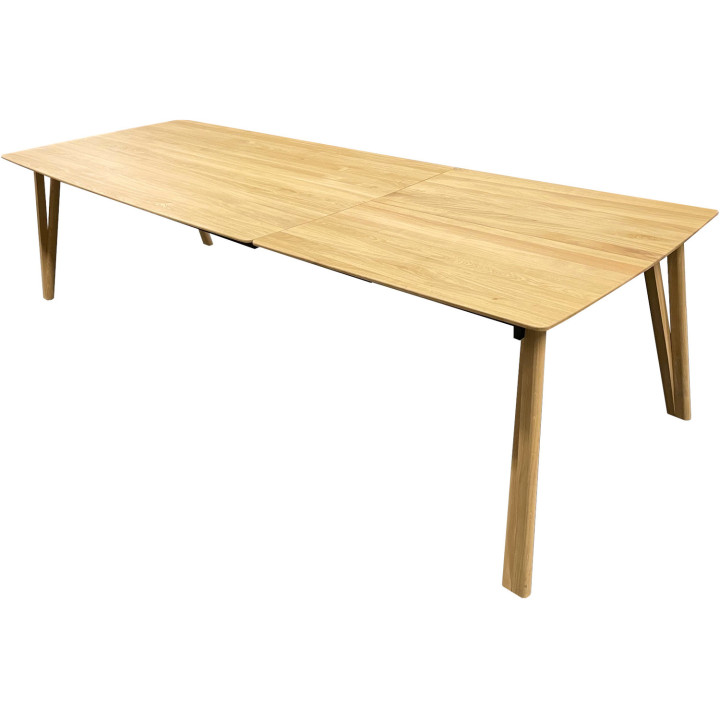 Rennes V-leg table with integrated extension