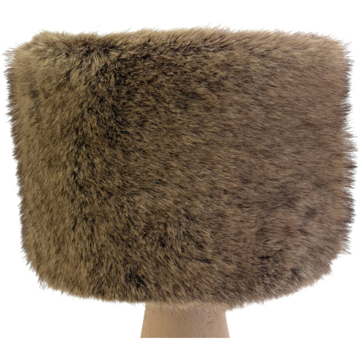 Lampe conique avec abat-jour fausse fourrure