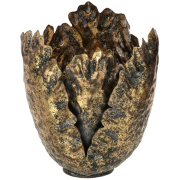 Metal tulip candle holder