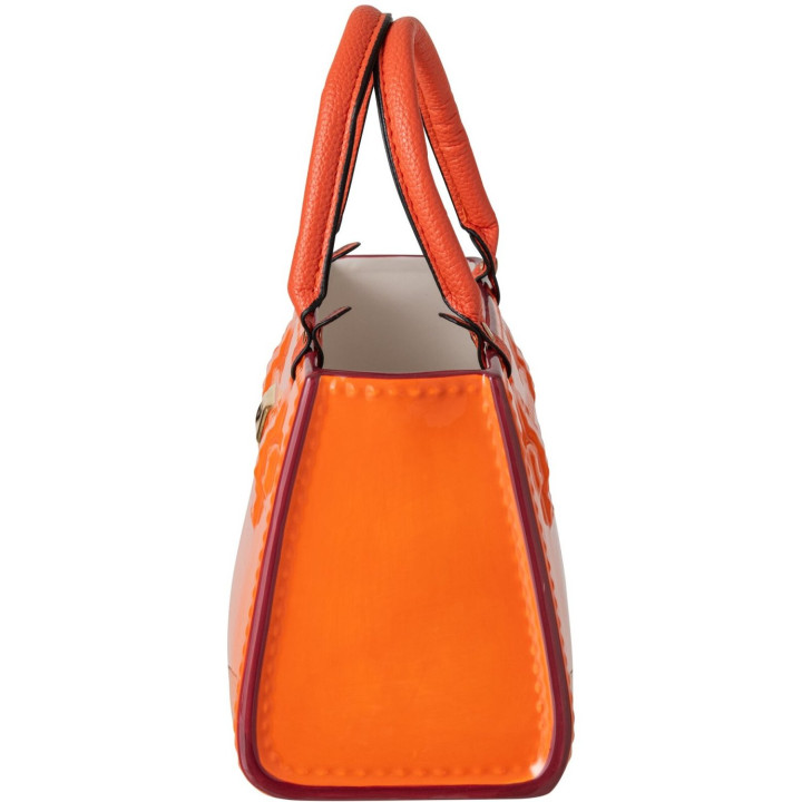 Handbag vase