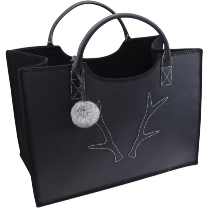 Leather/felt deer kindling bag