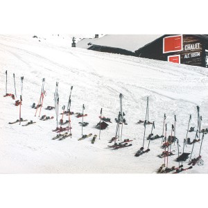 Tableau skis aux pieds
