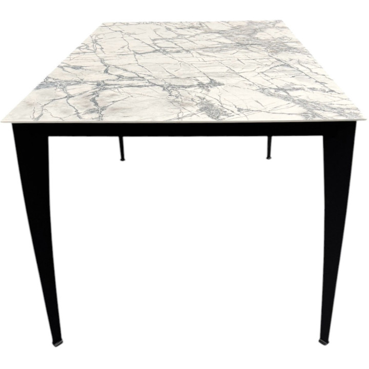 Table mad céramique pieds métal noir