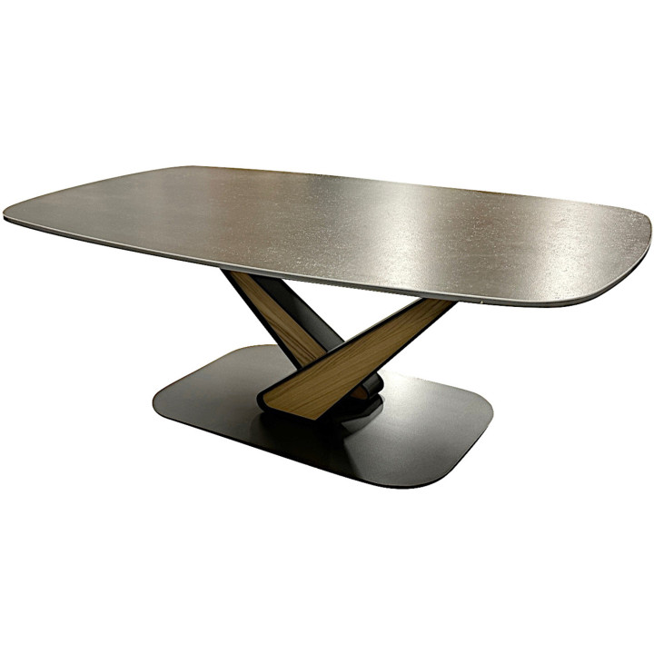 Ceramic coffee table with metal legs and oak insert